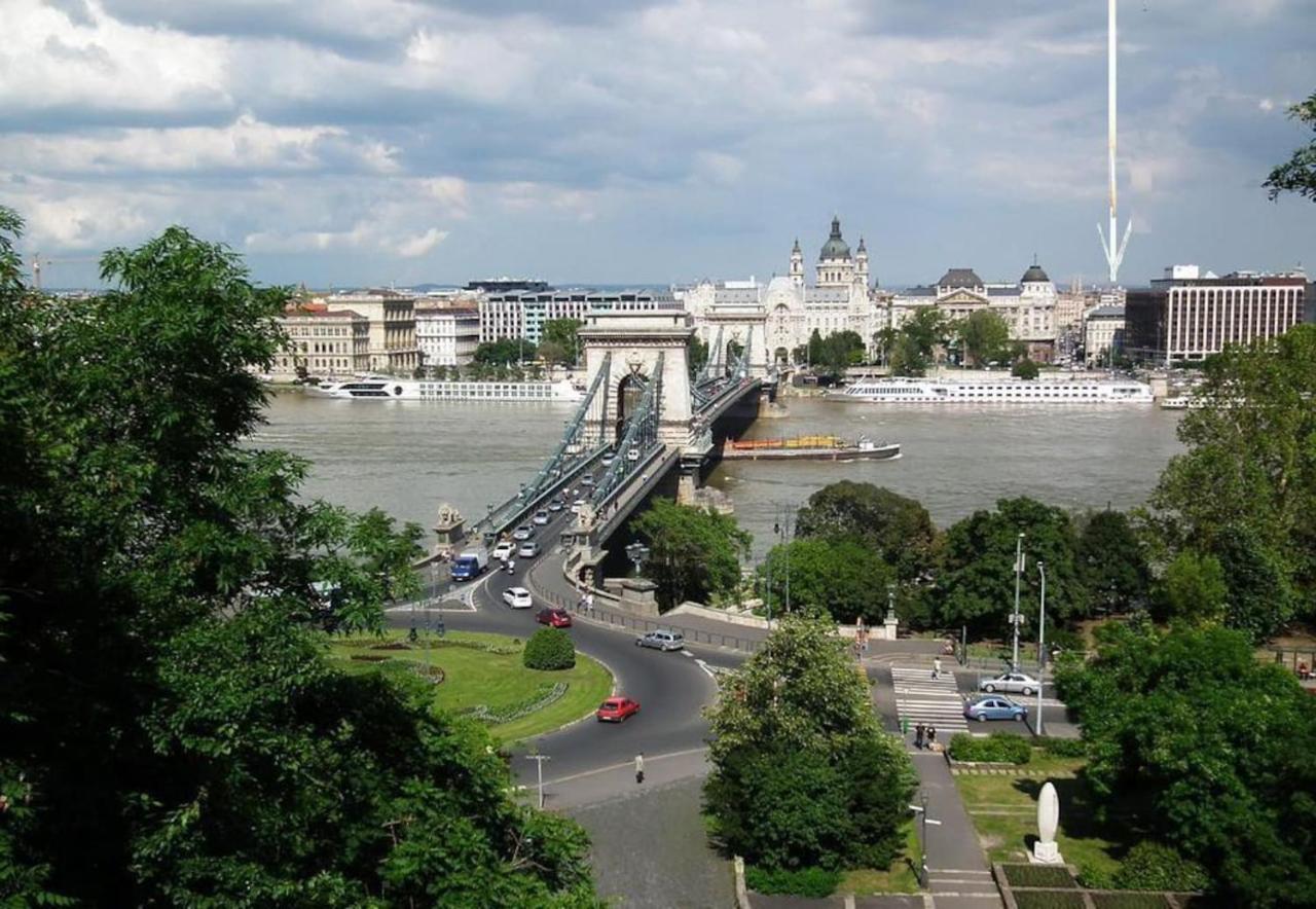 City Corso Apartman Budapest Exterior photo